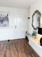 Spacious Apartment in Valencia with Sea View - 160 sqm - B&B Valencia
