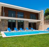 Luxurious Villa in Vieira do Minho - Private Pool - Bed and Breakfast Vieira do Minho