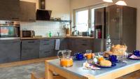 Ferienwohnung SCHUSTER H - Bed and Breakfast Fuldabrück