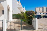 Modern house in Altura with terrace and city view - B&B Altura