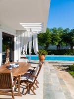 Elegant villa with sea view in Nerantza, private pool - B&B Nerantza