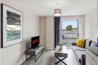Spacious 2 Bed 2 Bath Apartments with Parking in Manchester City Centre - B&B Manchester