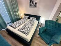 Kings main square Apartment - Self Check-in - Coffee Machine - Washer - Kitchen - B&B Poprad