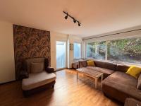 Goldstück - Apartment mit 2 Schlafzimmer & Terasse - Bed and Breakfast Siegen