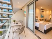 Apartment with View and Balcony