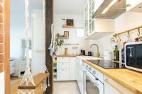 Boho-Charm Central Studio with free Parking - B&B Tallin