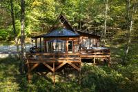 New Hot Tub - Diamond Creek Cabin Sleeps Up to 6 - B&B Gallipolis