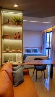 Blue Life Stay - Studio moderno, conforto e Estilo, cozinha completa, academia, garagem, próximo Av universitária! - B&B Anápolis