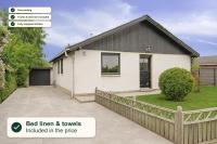 The Lucky Peer - 110m2 house 4 bedroom house - full kitchen & free parking - Bed and Breakfast Odense