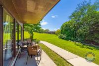 Modern Lake Geneva Condo with Year-Round Views - Bed and Breakfast Lake Geneva