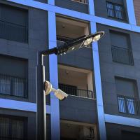 Pri-Penthouse - CityView & Private Parking - Bed and Breakfast Pristina