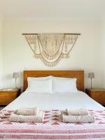 Casa Lua Guesthouse - Bed and Breakfast Burgau