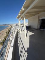 Ferra Apartments Durres - Chambres d'hôtes Durrës