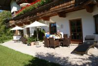 Apartment mit 2 Schlafzimmern und Terrasse