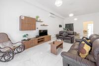 ANT 3 - Modern & Large 3 bdr Apart in Sliema - B&B Sliema