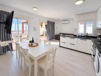 Villa Maravillosa Maspalomas 3BR with Terrace by Canarias Prime Homes - Bed and Breakfast San Bartolomé de Tirajana
