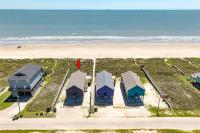 Beachfront Steps to the Sand - B&B Surfside Beach