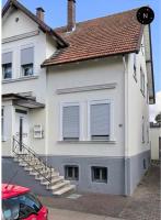 Helle 2-Zi-FeWo mit WLAN, Dolce Gusto, Roku TV - Chambres d'hôtes Bielefeld