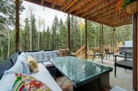 Pinetop Cabin Hot Tub BBQ Arcade Scenic Escape - B&B Florissant