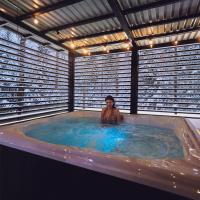 Dom to za mało! Całoroczny dom z prywatnym jacuzzi - Ferienwohnung Borzestowo