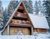 LUNA 1 apartman - Chambres d'hôtes Travnik