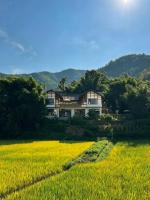 Shushan Nan Left Bank Retreat - B&B Changning