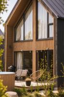 Wood House Trzęsacz Balia, Sauna, Podgrzewany Basen - Ferienwohnung Trzesacz