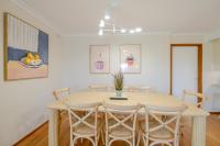 Seaside San Remo 500m to Beach & Shops - Spacious - Ferienwohnung San Remo