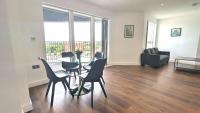 Grand Exchange near Ascot 2 bed with Parking - B&B Bracknell
