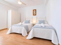 Rosas en la Balconada & Apartment with Parking in Córdoba Historic Center - Chambres d'hôtes Cordoue