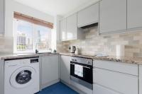 Calming 2BDR Waterfront Flat with Fantastic Views - B&B London