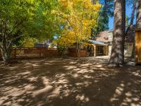 Peregrine Chalet - Hot Tub, Walk to Slopes, Shuttle, Fenced Yard, BBQ - Chambres d'hôtes Big Bear Lake