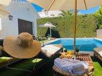 La Heredad - Villa en La Zenia - B&B Urbanizacion los Balcones