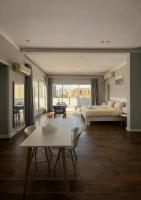 The Ultimate Luxury Stay at garden city - B&B Il Cairo