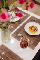 Hanoi Wisteria Residence - B&B Hanoi