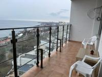 Аркадия Апартаменты с террасой вид моря 2 спальни - B&B Odessa