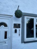 5 River Lane, Saltney, Chester FREE PARKING FAST WI FI - B&B Saltney