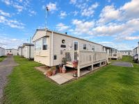 Lovely 6 Berth Caravan With Decking To The Side In Heacham Ref 21040E - B&B Heacham