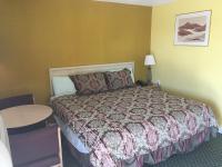Zimmer mit Kingsize-Bett