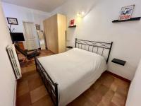 BiBi APARTMENT- FREE PARKING - Chambres d'hôtes Bologne
