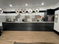 Studio king-size bed, all comfort in Balaté - B&B Saint-Laurent-du-Maroni