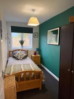 Cosy 2-Bed Home with Free Parking - B&B Kenton