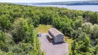Hot Tub! LRG Home! Sleeps 16!Near Ithaca! Dogs OK - B&B Lansing