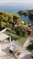 Sea View House with Jacuzzi - Casa Bianca Brač - Bed and Breakfast Selca
