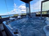 Diamond Penthouse - Sauna, Jacuzzi & Free parking - Ferienwohnung Tampere
