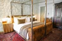 Deluxe Zimmer mit Kingsize-Bett