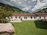 Guesthouse Odle - B&B Funes