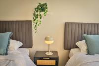 HOM I Estacionamiento I Mall Plaza Egaña I Smart TV - B&B Santiago de Chile