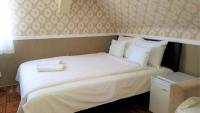 Chambre Double ou Lits Jumeaux avec Salle de Bains Commune