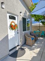 2-bedroom guest house in cool Huntington Beach with AC, WiFi - B&B Huntington Beach